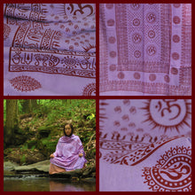 Prabhuji's Gifts - Meditation Yoga Prayer Shawl - Mantra Om - Purple Large
